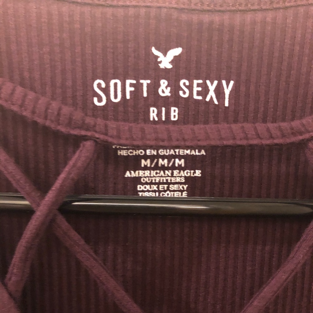 American Eagle Ribbed Shirt